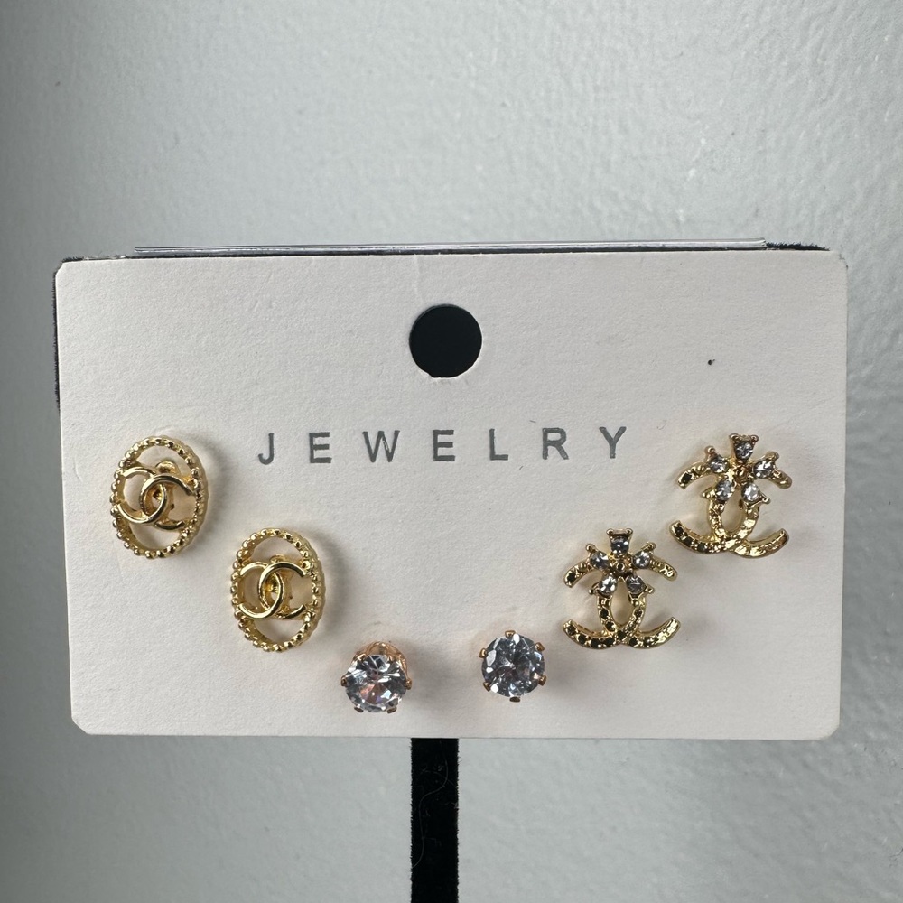 Earring set